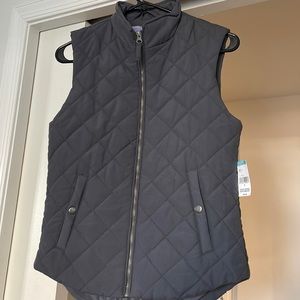 Woman’s Gray Vest!